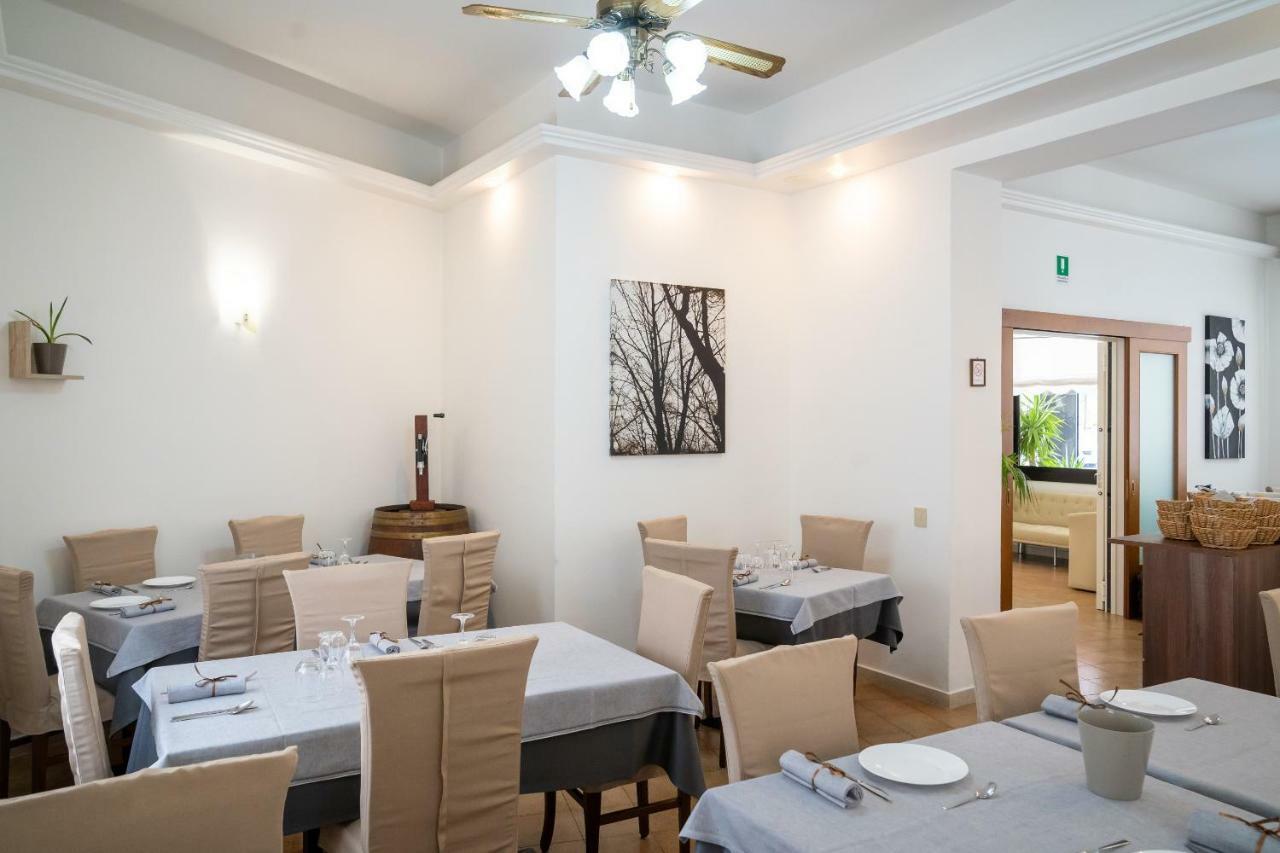 Hotel Stoccarda Caorle Exterior photo