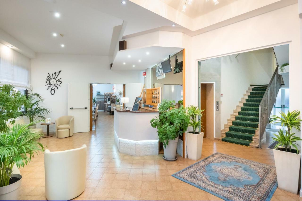 Hotel Stoccarda Caorle Exterior photo