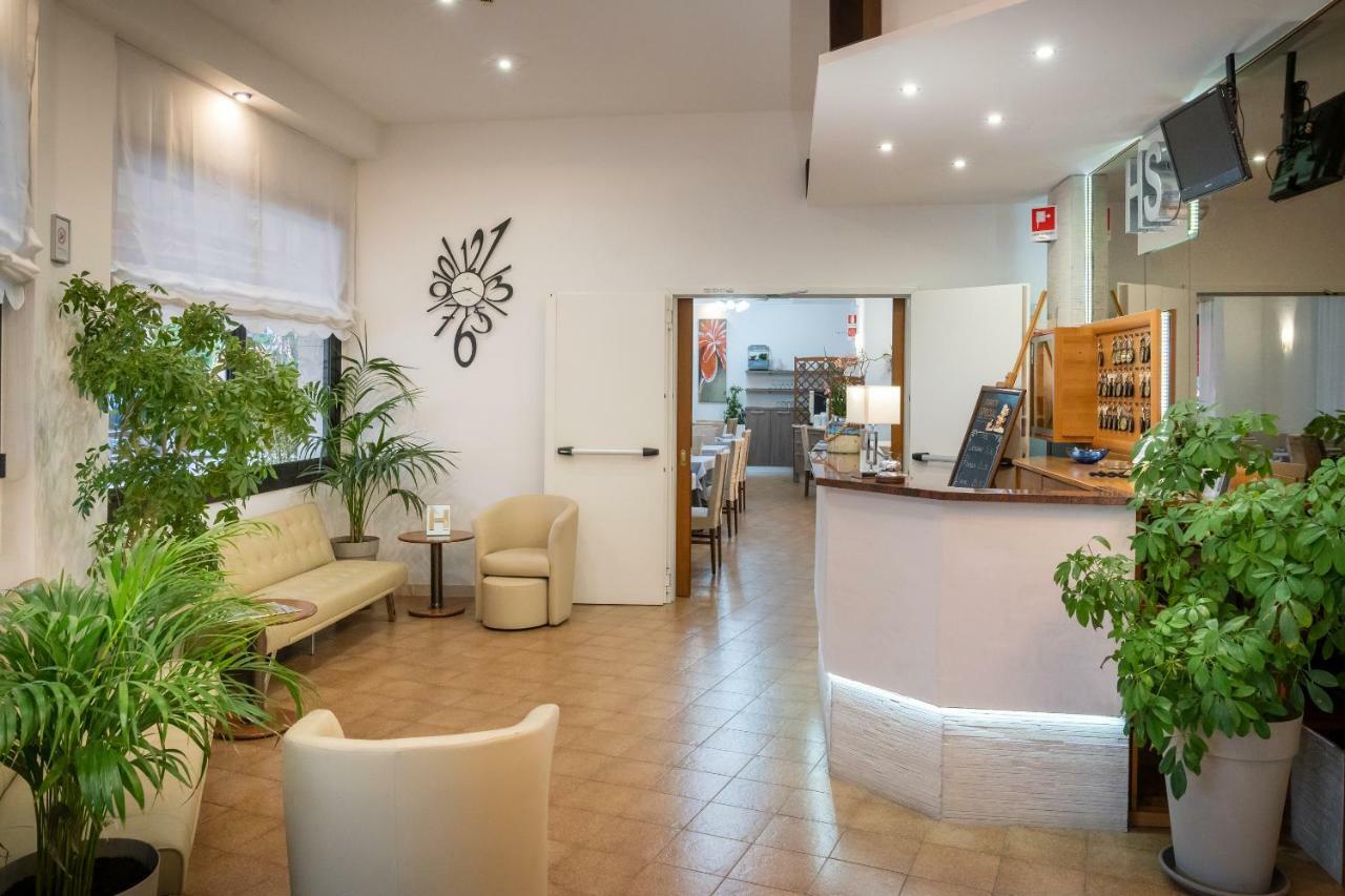 Hotel Stoccarda Caorle Exterior photo